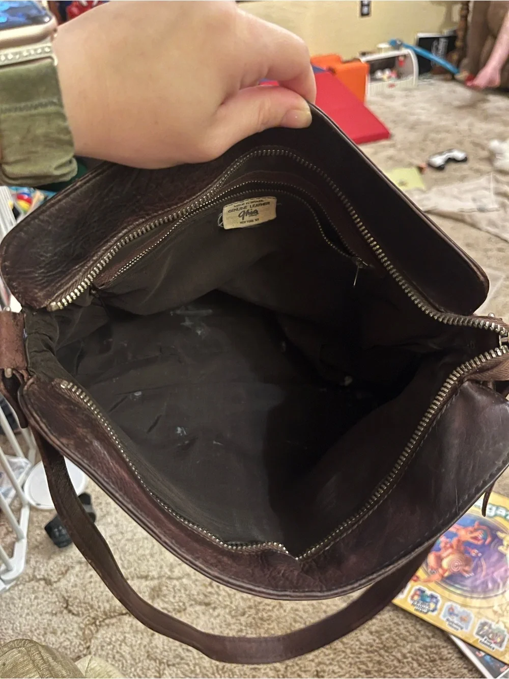 Vintage 70s GHIA New York Brown Genuine Leather Shoulder Bag Made In Brazil